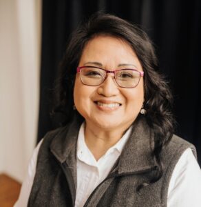 Linh Pilkington, LMT